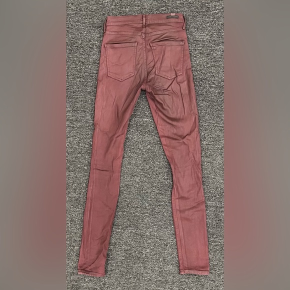 Citizens of Humanity Rocket Slick High Rise Coated Skinny Jeans Burgundy Size 26 - Picture 4 of 9